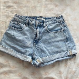 Pacsun light wash denim shorts